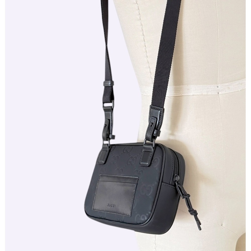 Gucci Edge Mini Shoulder Bag Black GG Matt Rubber, 834246 - Picture 13 of 16